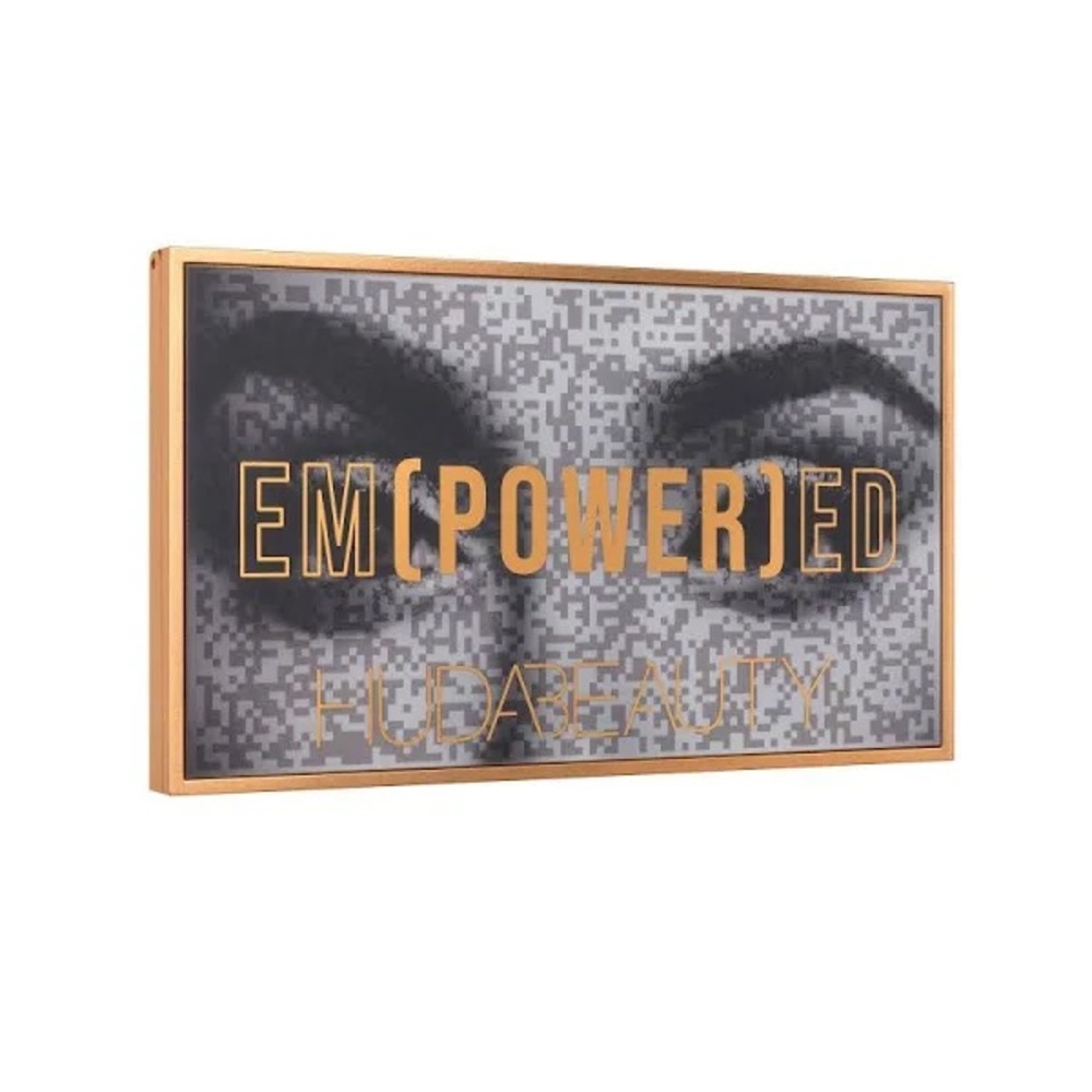 HUDA BEAUTY EMPOWERED Eyeshadow Palette